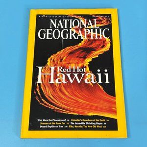 National Geographic Magazine October 10‎ / 2004 RED HOT HAWAII